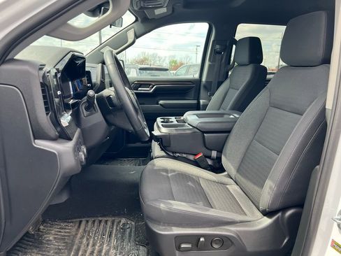Used 2023 Chevrolet Silverado 1500 LT image 8