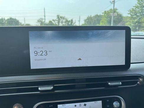 New 2025 Genesis GV60 Advanced AWD/4WD image 9