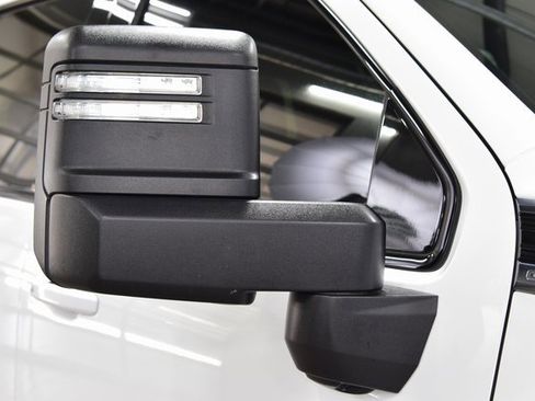 Used 2020 GMC Sierra 2500 AT4 w/ AT4 Premium Package image 19