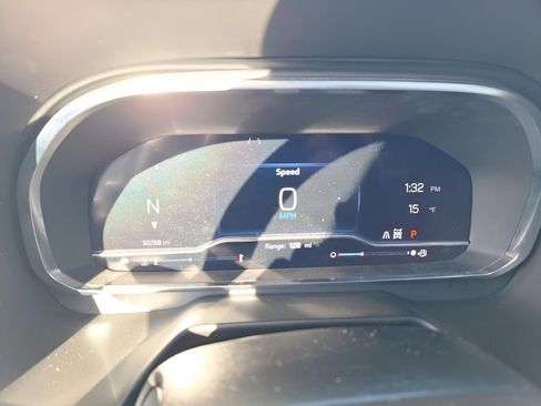 Used 2024 Chevrolet Tahoe High Country image 23