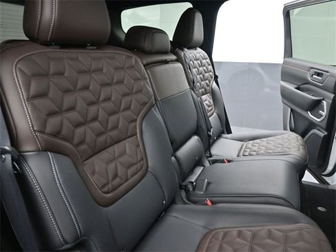 New 2026 Nissan Armada Platinum Reserve image 27