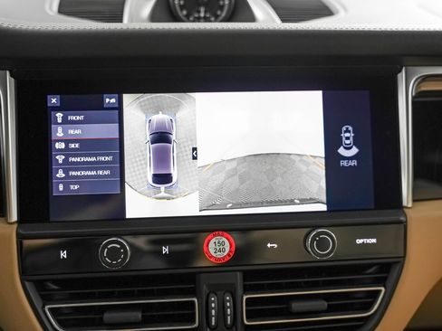 Certified 2023 Porsche Macan S AWD/4WD image 24