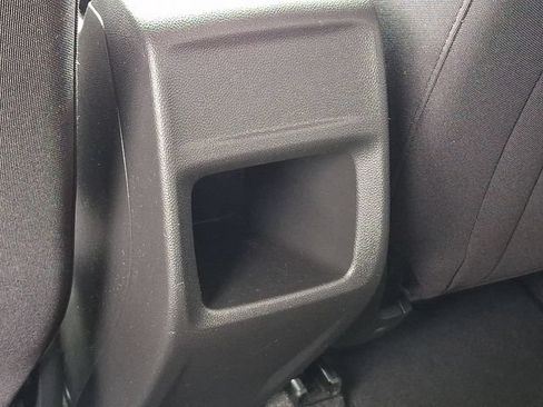 Used 2024 Chevrolet Trax RS FWD image 21
