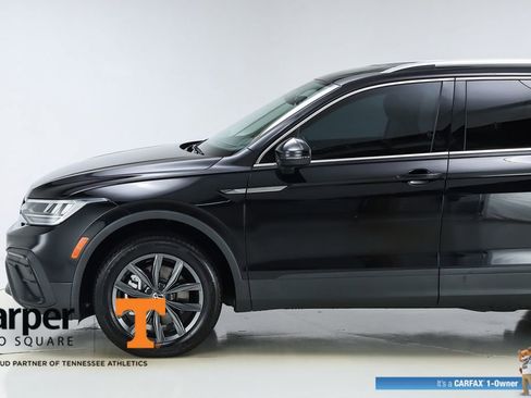 Used 2023 Volkswagen Tiguan SE image 42