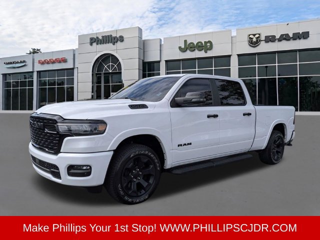 Used 2025 RAM 1500 Big Horn AWD/4WD image 7