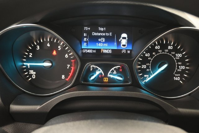 Used 2017 Ford Escape SE w/ Equipment Group 201A FWD image 9