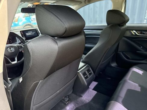 Used 2020 Honda Accord EX image 13
