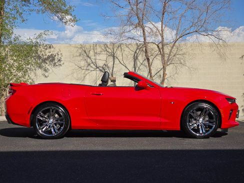 Used 2016 Chevrolet Camaro SS image 14