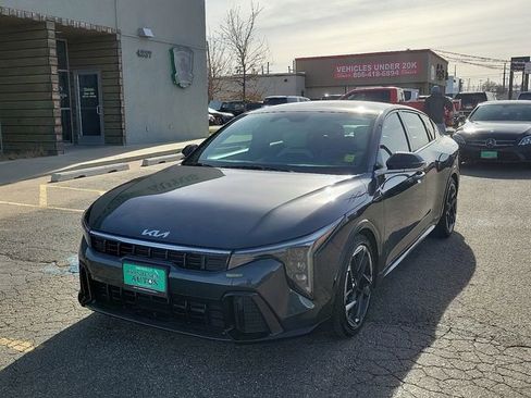 Used 2025 Kia K4 GT-Line w/ GT-Line Premium Package image 7
