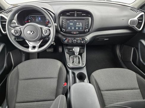 Used 2021 Kia Soul S FWD image 18