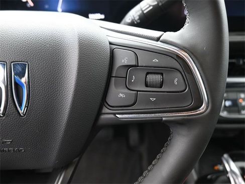 Used 2024 Buick Envista Sport Touring w/ Convenience I Package image 28