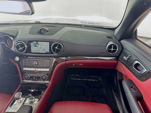 Used 2019 Mercedes-Benz SL 450 image 24
