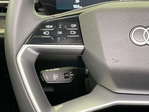 New 2025 Audi Q5 Premium Plus image 38