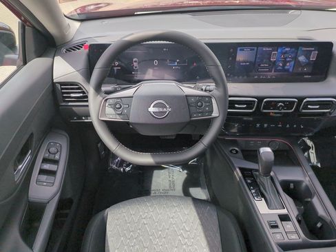 New 2026 Nissan Sentra SV w/ SV Convenience Package FWD image 30