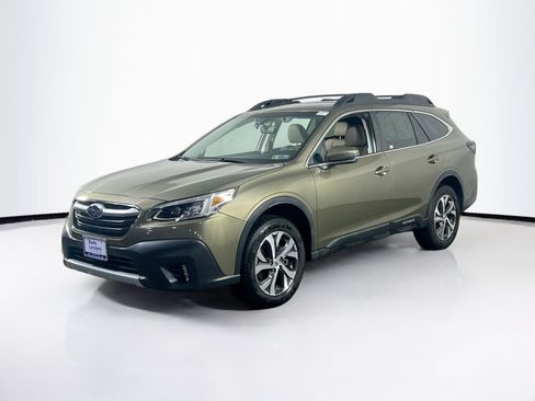 Used 2022 Subaru Outback Limited image 1