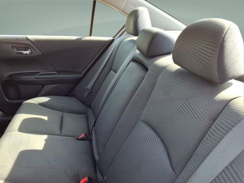 Used 2016 Honda Accord LX image 15