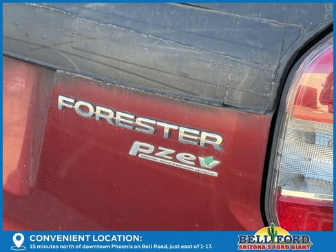 Used 2014 Subaru Forester 2.5i Premium w/ All-Weather Package image 10