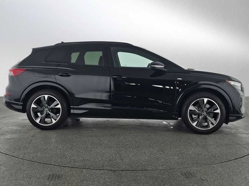 Used 2024 Audi Q4 e-tron Premium Plus w/ Premium Plus image 2