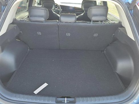 Certified 2023 Kia Niro Wind FWD image 17