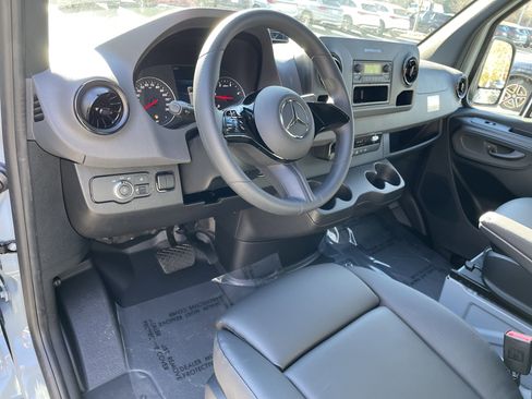 New 2026 Mercedes-Benz Sprinter 2500 image 23