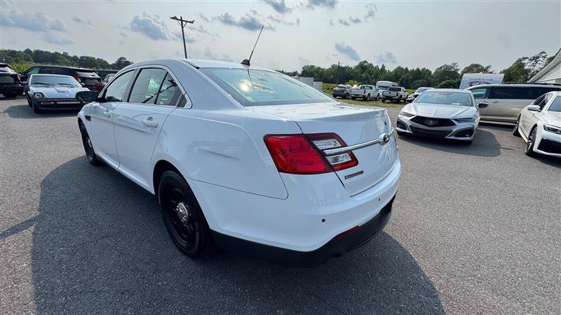 Used 2018 Ford Taurus Police Interceptor AWD image 19