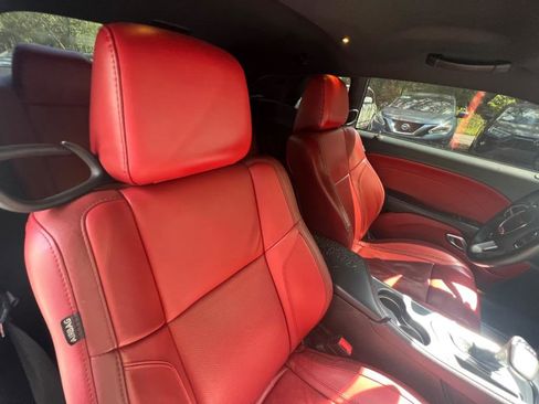 Used 2017 Dodge Challenger R/T Plus image 17