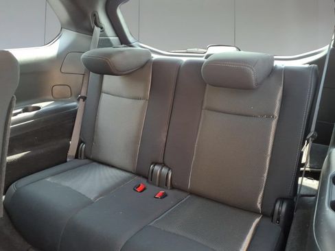 Used 2020 Nissan Pathfinder S FWD image 10