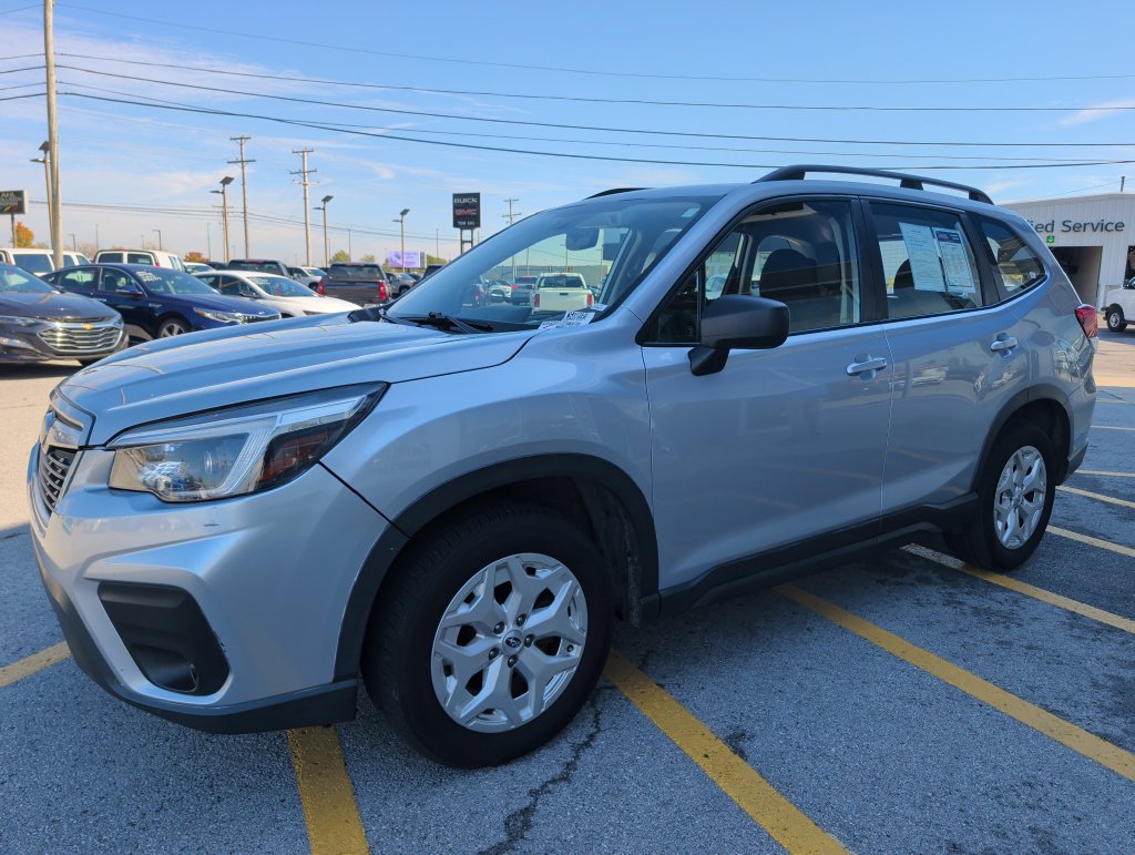 Used 2021 Subaru Forester AWD/4WD image 3