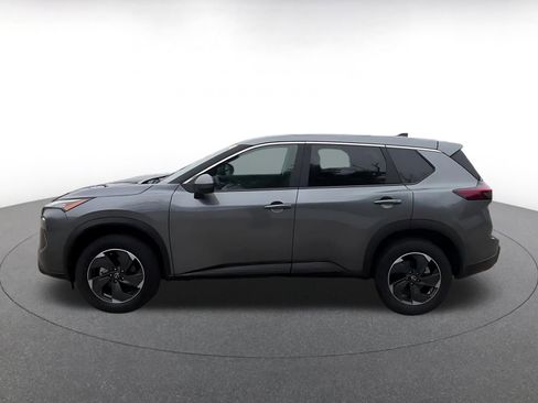 Used 2025 Nissan Rogue SV AWD/4WD image 9