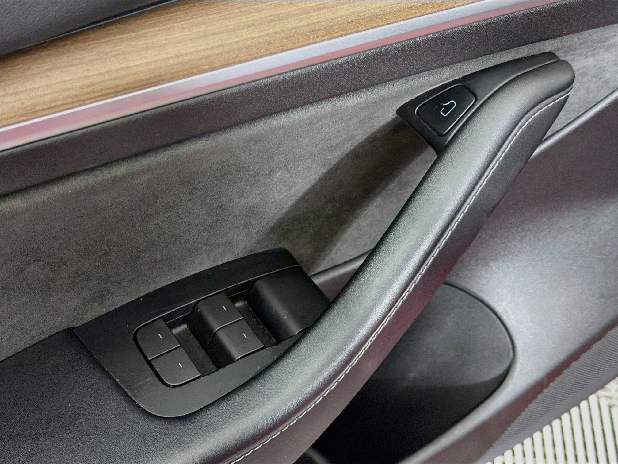 Used 2023 Tesla Model 3 Standard Range RWD image 15
