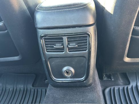 Used 2013 Chrysler 300 S AWD/4WD image 24