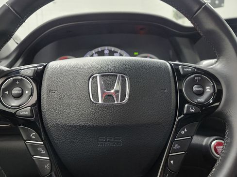 Used 2017 Honda Accord EX-L image 27