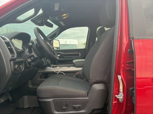 New 2026 RAM 2500 Big Horn AWD/4WD image 16