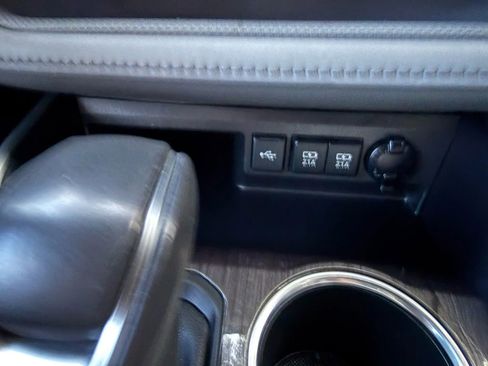 Used 2020 Toyota Highlander Platinum image 23