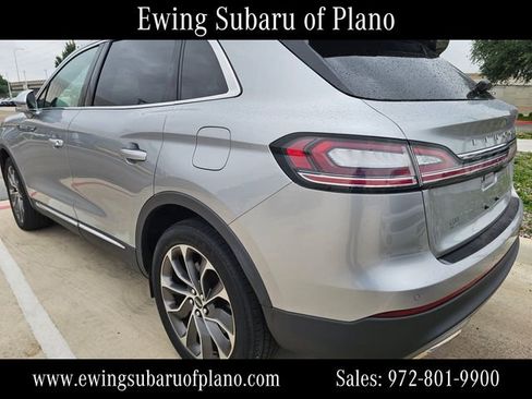 Used 2022 Lincoln Nautilus Reserve w/ Luxury Package AWD/4WD image 3
