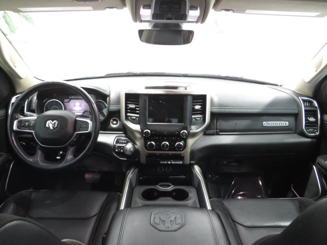 Used 2020 RAM 1500 Laramie AWD/4WD image 17