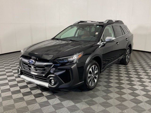 Used 2024 Subaru Outback Touring XT AWD/4WD image 1