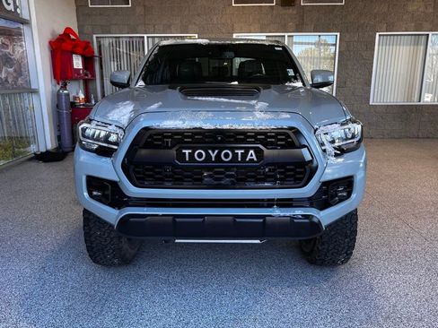Used 2021 Toyota Tacoma TRD Pro image 2