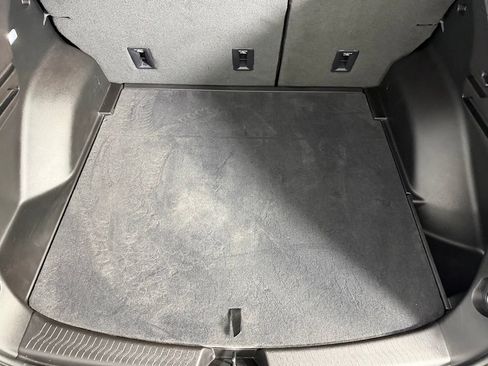 Used 2024 Chevrolet Equinox EV LT FWD image 20