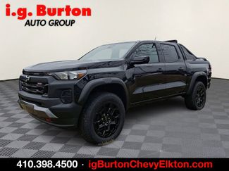 New 2026 Chevrolet Colorado Trail Boss w/ Midnight Edition AWD/4WD video 2