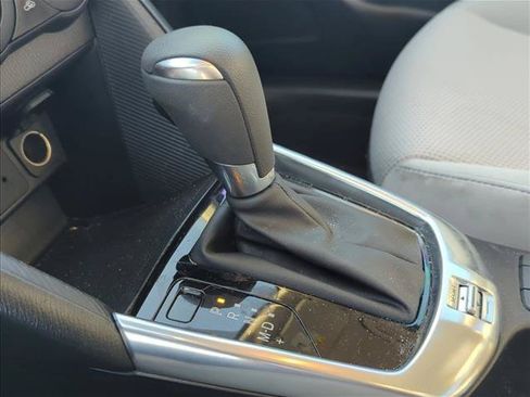 Certified 2019 Toyota Yaris LE FWD image 20