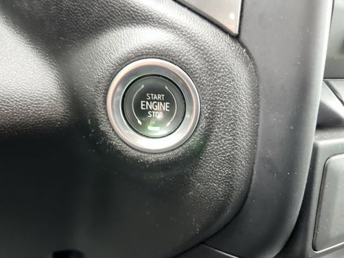 Used 2021 Chevrolet Silverado 1500 LT image 17