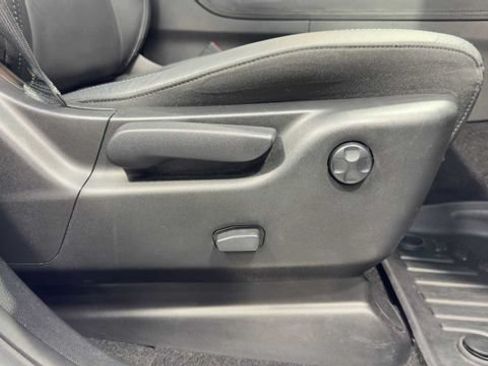 Used 2021 Dodge Durango GT RWD image 14