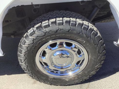 Used 2015 Ford F150 XL w/ XL Power Equipment Group AWD/4WD image 23