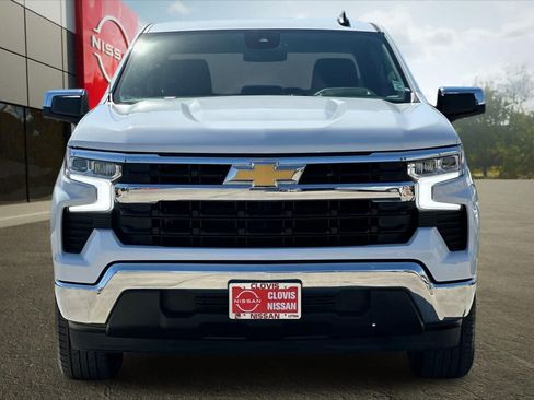 Used 2024 Chevrolet Silverado 1500 LT RWD image 11