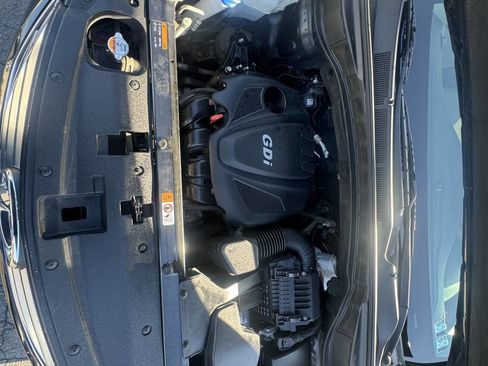 Used 2016 Hyundai Santa Fe Sport image 29