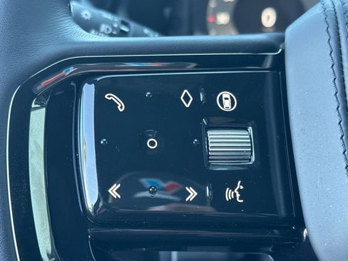 Used 2026 Land Rover Range Rover Velar Dynamic SE image 28