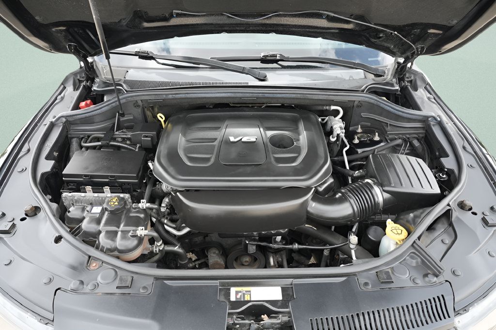 Used 2018 Dodge Durango GT w/ Premium Group AWD/4WD image 23