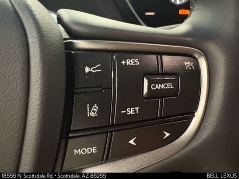 Used 2025 Lexus ES 300h w/ Premium Package FWD image 20