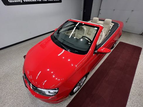 Used 2015 Volkswagen Eos Komfort image 17